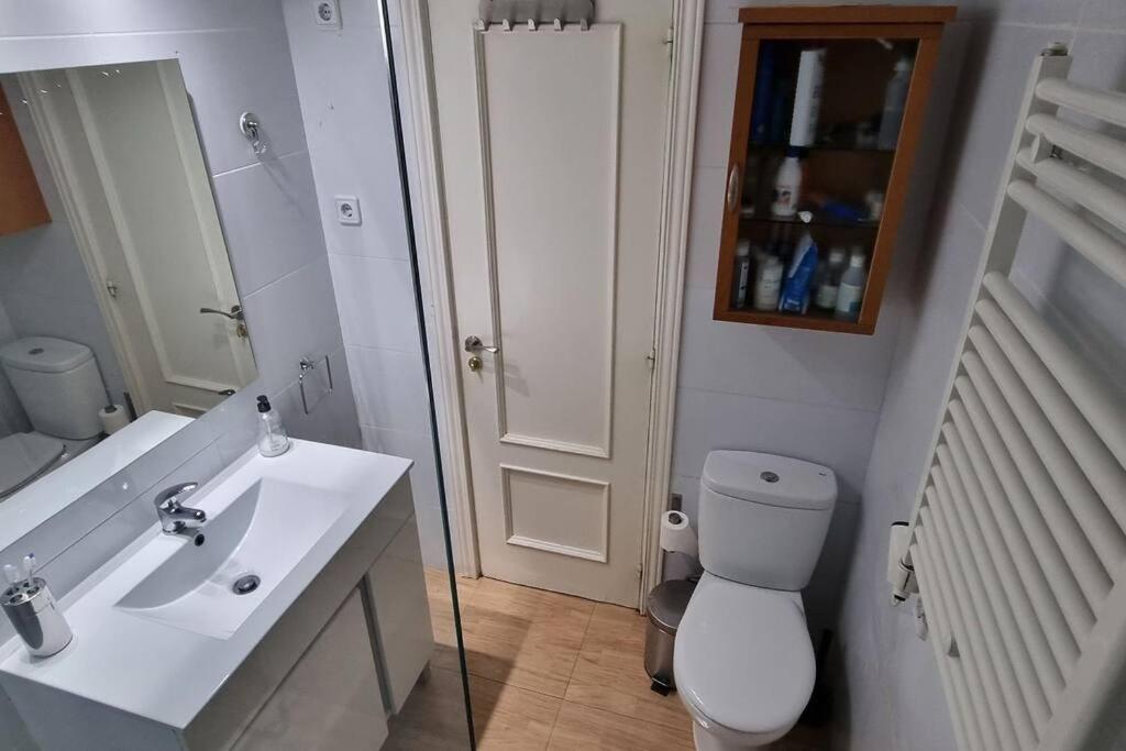 Habitacion Privada En El Centro De Madrid Exterior photo